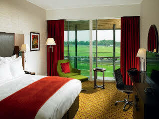 Park Marriott & Country Club 4* Lingfield